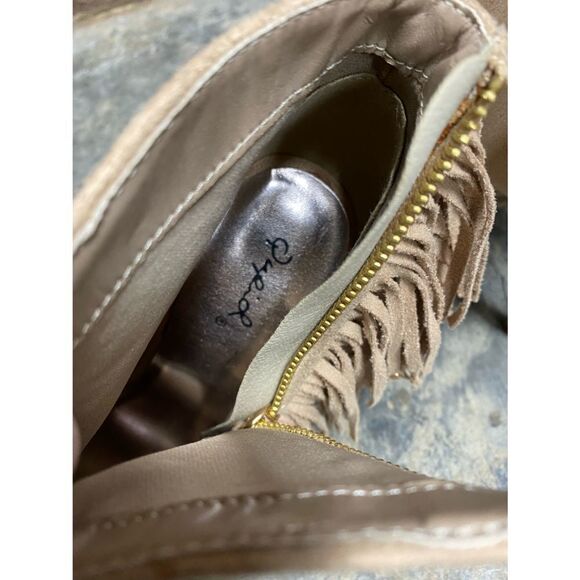 Qupid Nude Suede Studded Vertical Fringe Peep Toe Cutout Stiletto Bootie - Picture 8 of 10